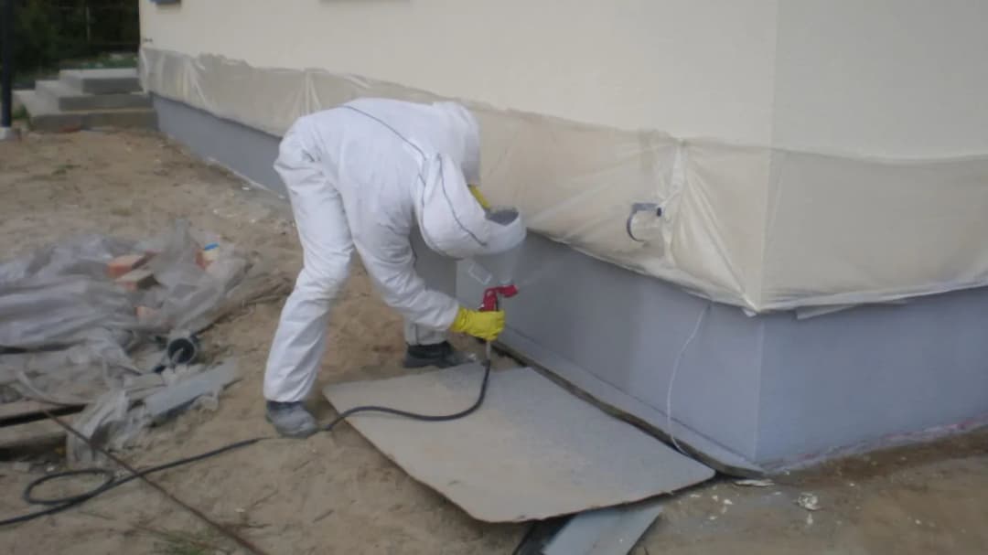 Jak prawidłowo kłaść elewacje – unikaj błędów i zapewnij trwałość swojej ściany