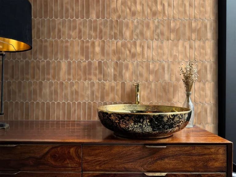 Jakie panele do łazienki wybrać: 5 sprawdzonych rozwiązań na mokre strefy