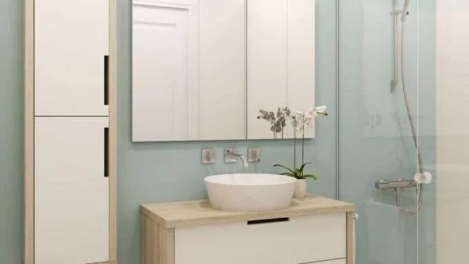 Jak odnowić starą łazienkę bez remontu: 8 tanich sposobów na metamorfozę