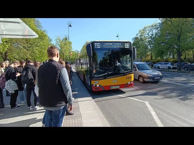 Jak dojechać z dworca centralnego do łazienek w Warszawie - szybki transport